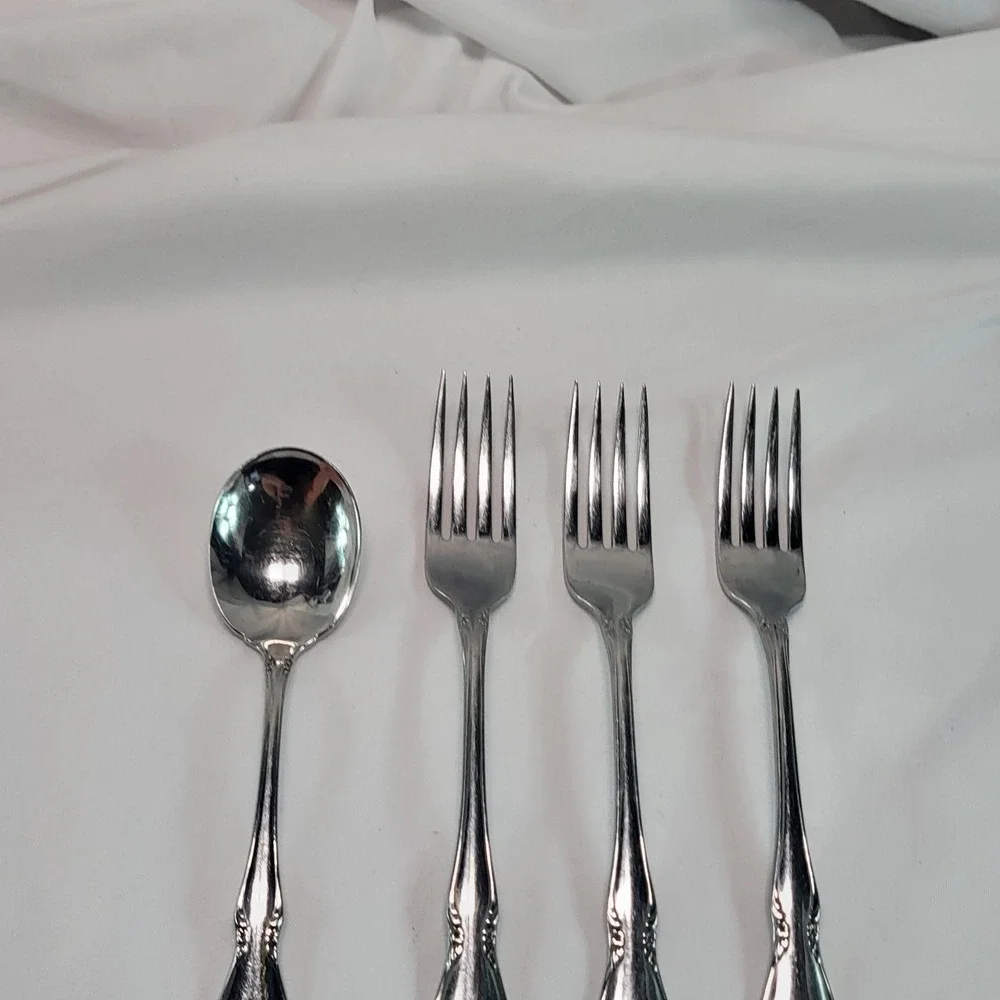 3 Salad Forks + Soup Spoon Oneidacraft Celebrity Stainless Flatware USA Made